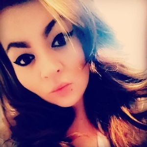 Meet your Posher, Deanette